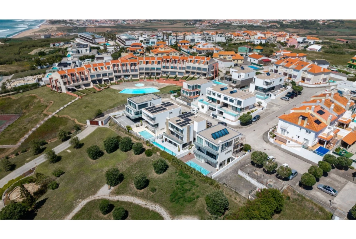 Moradia T5 com Vista Mar Deslumbrante Lourinhã > Atalaia