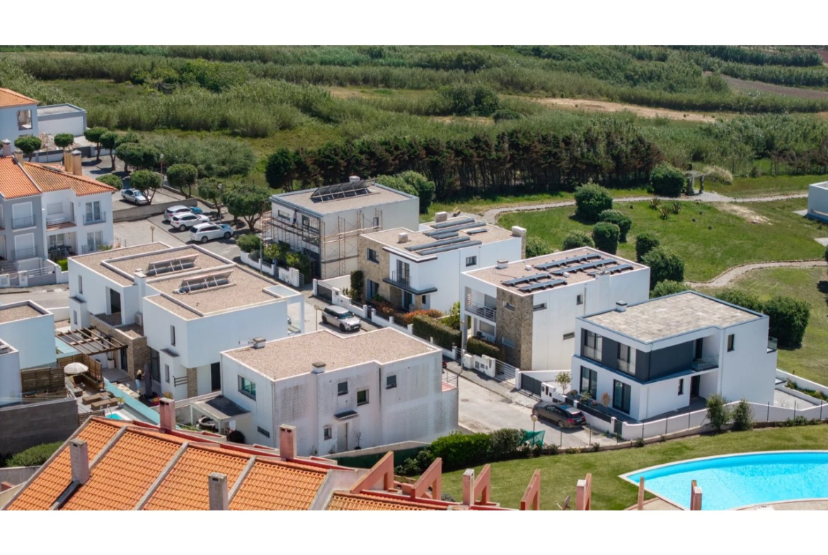 Moradia T5 com Vista Mar Deslumbrante Lourinhã > Atalaia