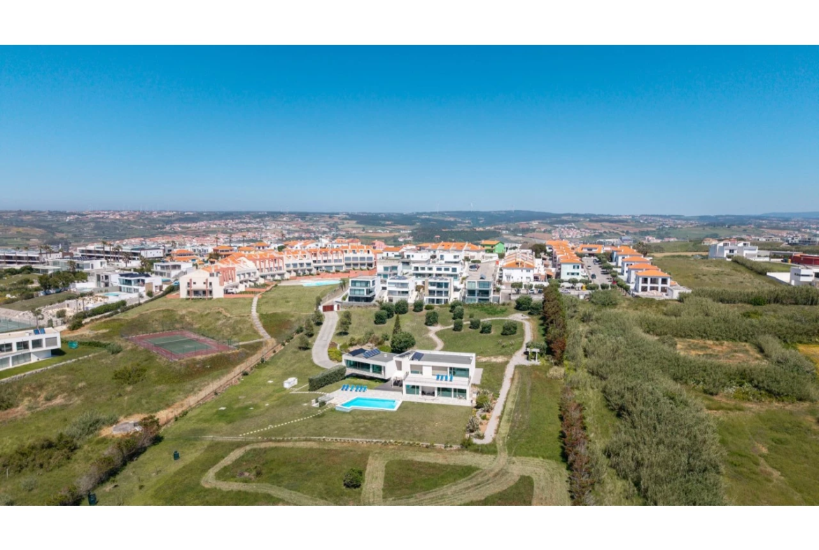 Moradia T5 com Vista Mar Deslumbrante Lourinhã > Atalaia