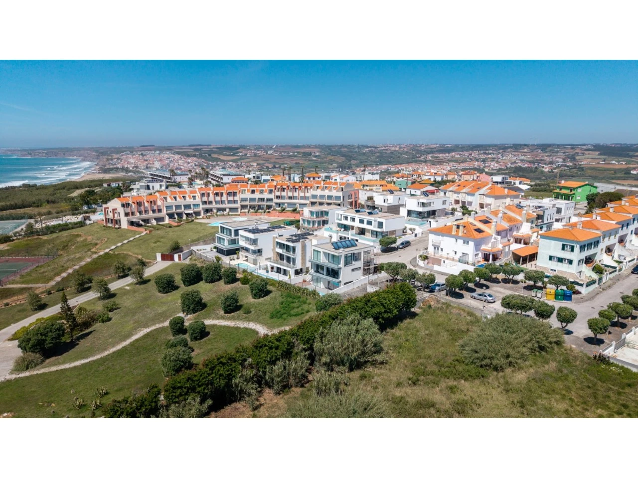 ID750bcd01-0000-0500-0000-00001984e6f3.jpg Moradia T5 com Vista Mar Deslumbrante Lourinhã > Atalaia
