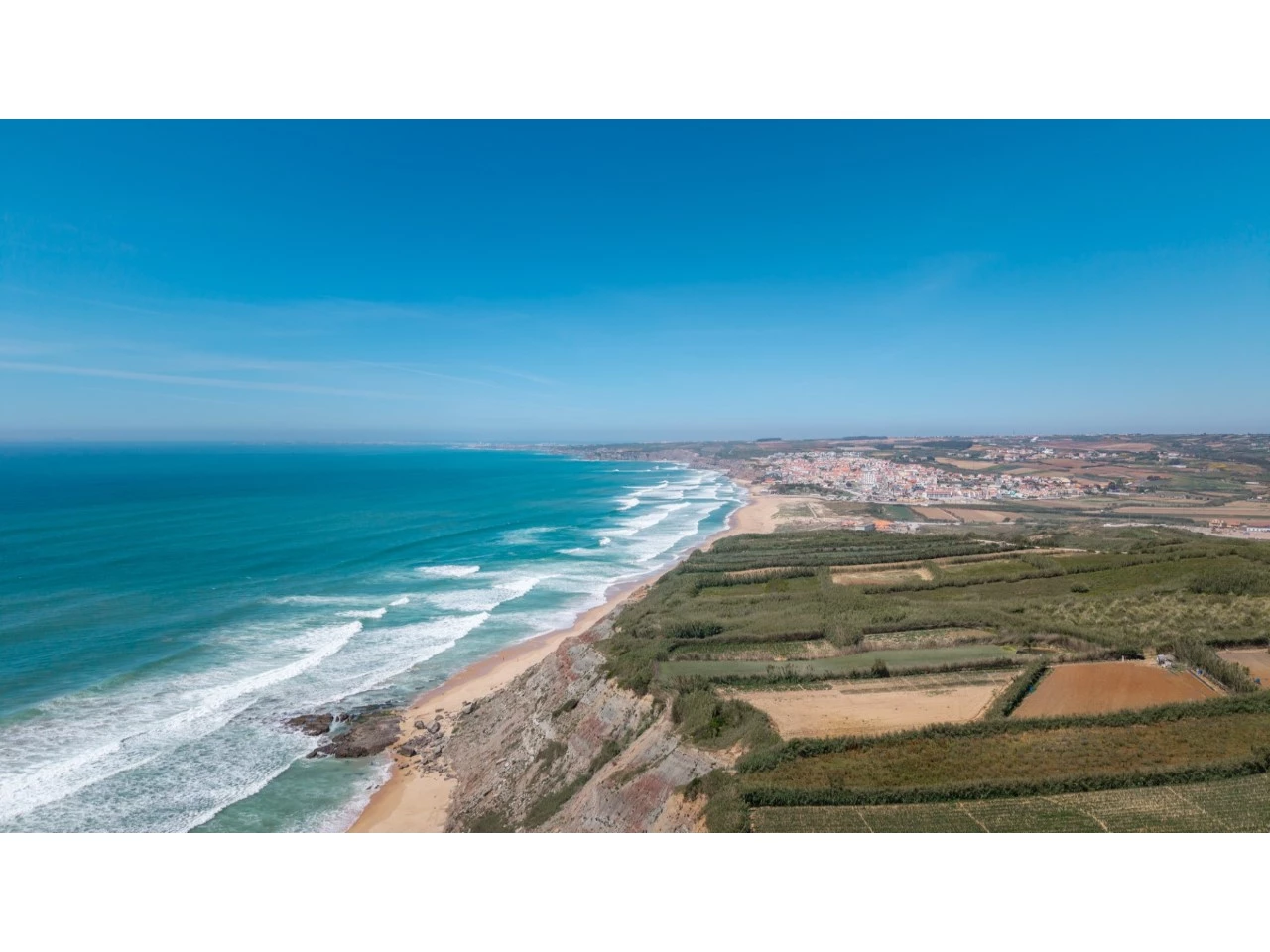 ID750bcd01-0000-0500-0000-00001984e6f8.jpg Moradia T5 com Vista Mar Deslumbrante Lourinhã > Atalaia