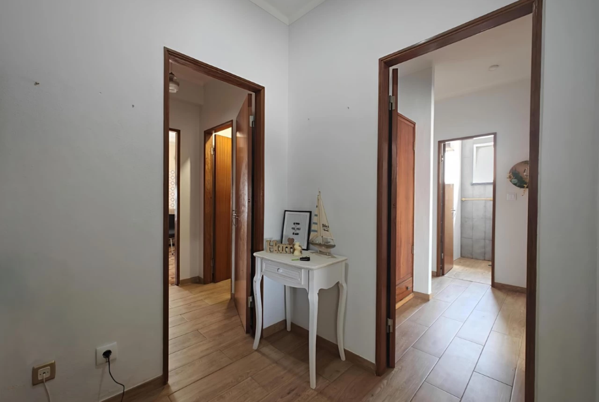 Apartamento T3 com boa exposição solar e ótima rentabilidade