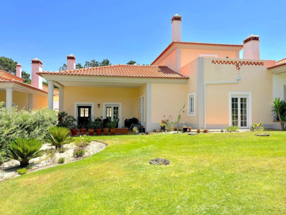 Moradia T3 na Exclusiva Vila dos Príncipes no Praia d’El Rey Beach & Golf Resort