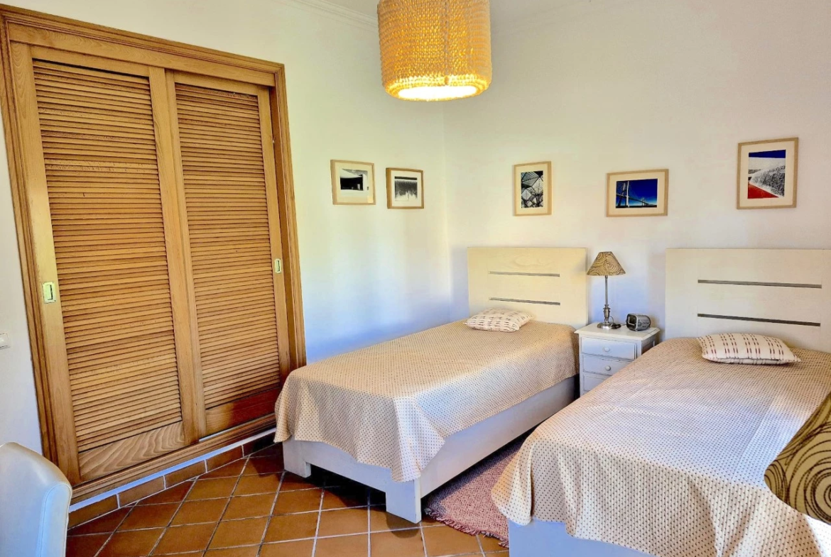 Moradia T3 na Exclusiva Vila dos Príncipes no Praia d’El Rey Beach & Golf Resort