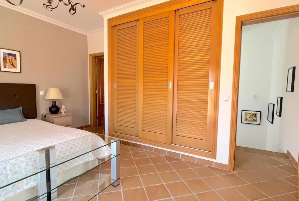 Moradia T3 na Exclusiva Vila dos Príncipes no Praia d’El Rey Beach & Golf Resort