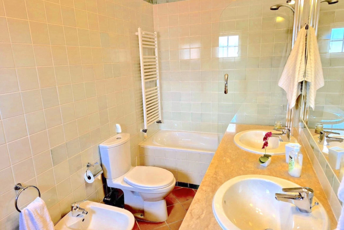 Moradia T3 na Exclusiva Vila dos Príncipes no Praia d’El Rey Beach & Golf Resort