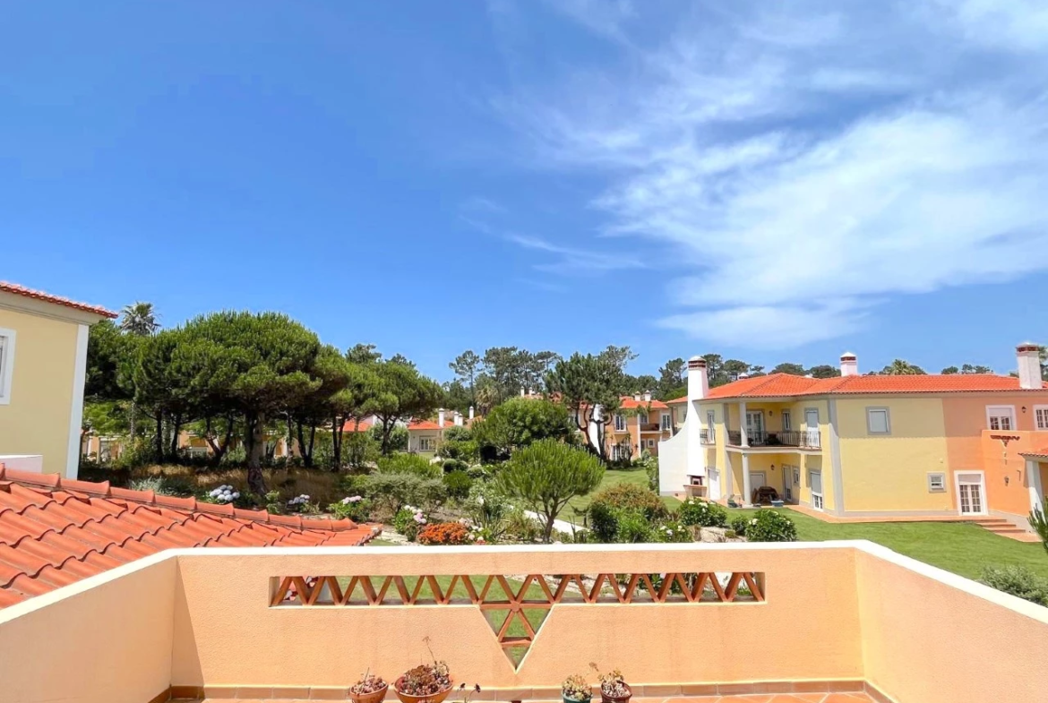 Moradia T3 na Exclusiva Vila dos Príncipes no Praia d’El Rey Beach & Golf Resort