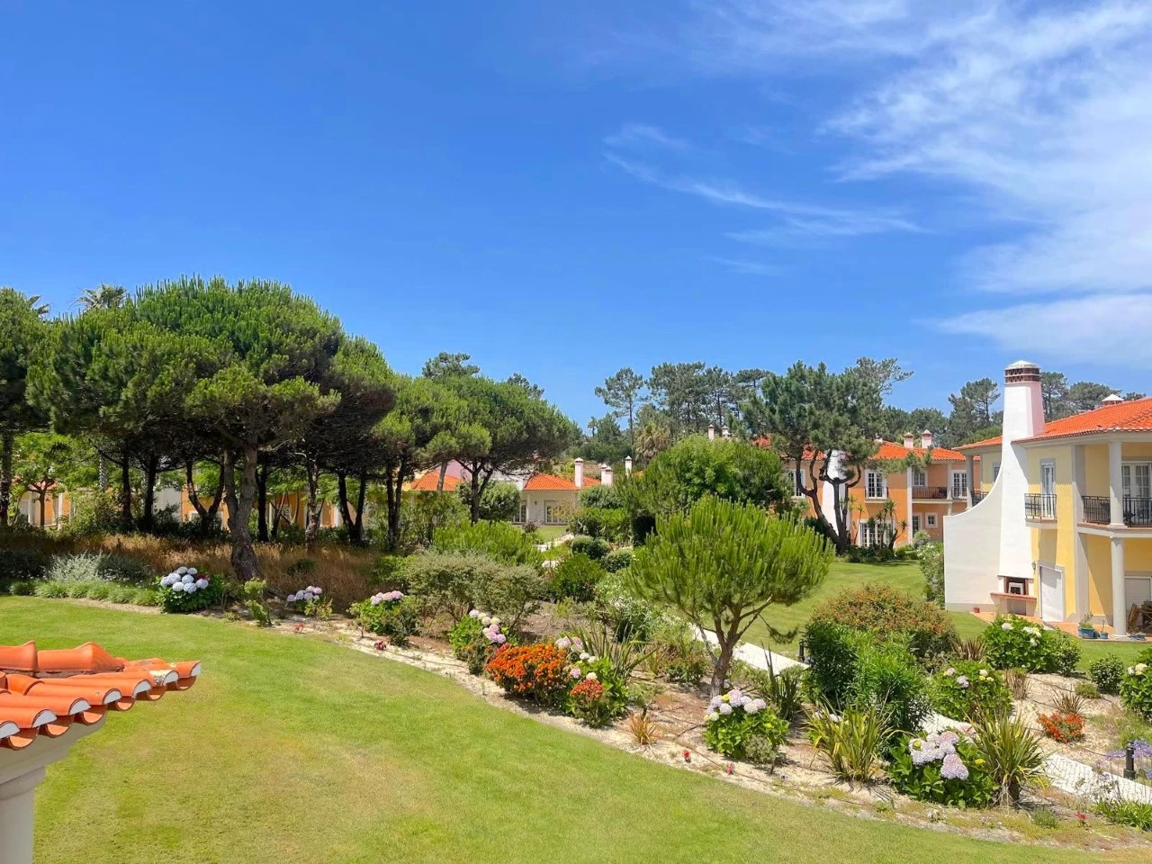 ID615ad201-0000-0500-0000-000019d27592.jpg Moradia T3 na Exclusiva Vila dos Príncipes no Praia d’El Rey Beach & Golf Resort