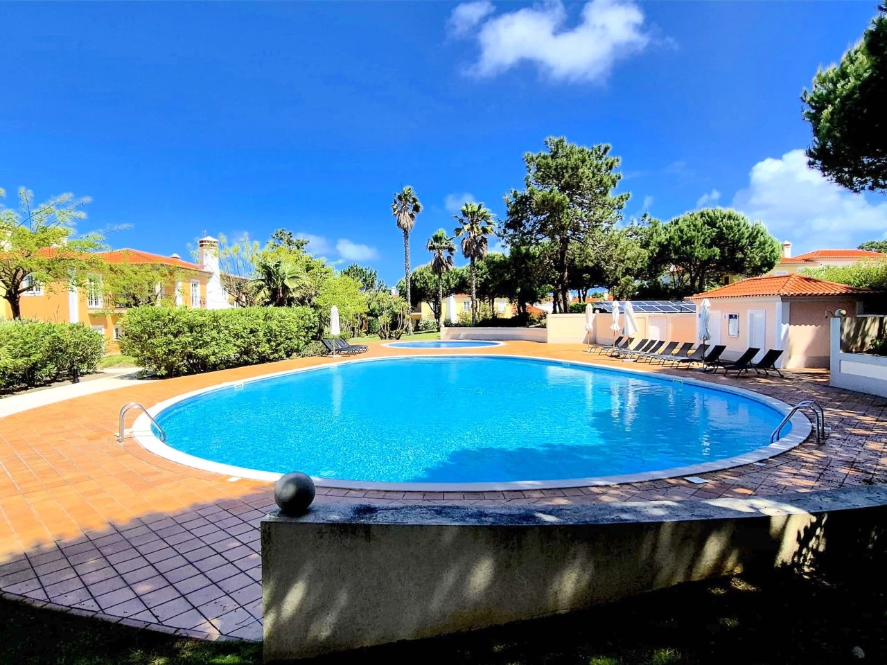 ID615ad201-0000-0500-0000-000019d27594.jpg Moradia T3 na Exclusiva Vila dos Príncipes no Praia d’El Rey Beach & Golf Resort