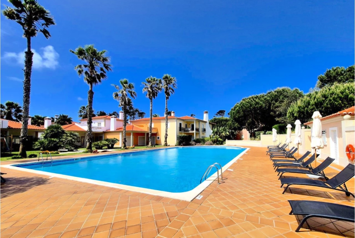 Moradia T3 na Exclusiva Vila dos Príncipes no Praia d’El Rey Beach & Golf Resort