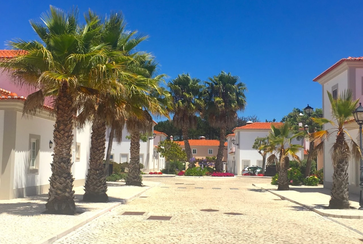 Moradia T3 na Exclusiva Vila dos Príncipes no Praia d’El Rey Beach & Golf Resort