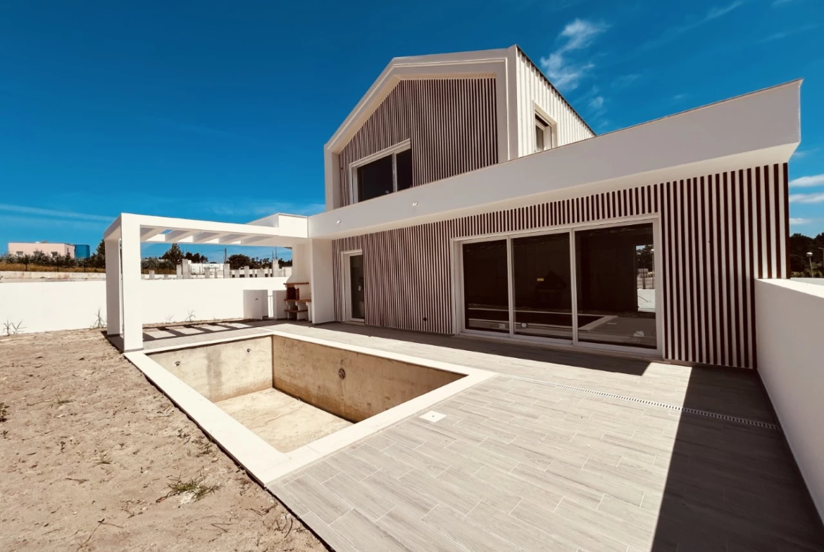 Moradia com piscina em Obidos