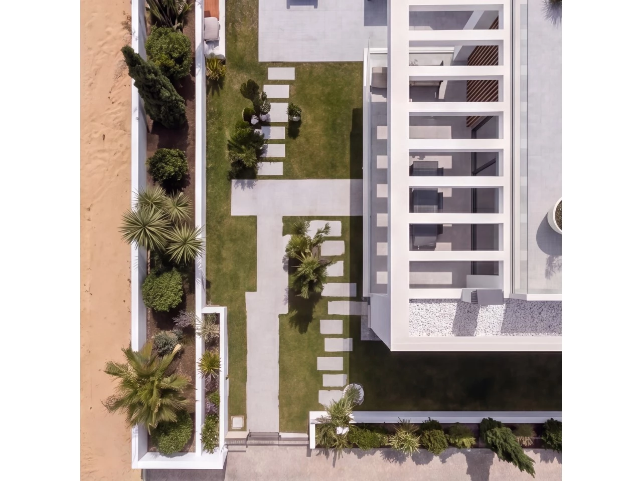 Moradia isolada com piscina apenas a 400 m da praia