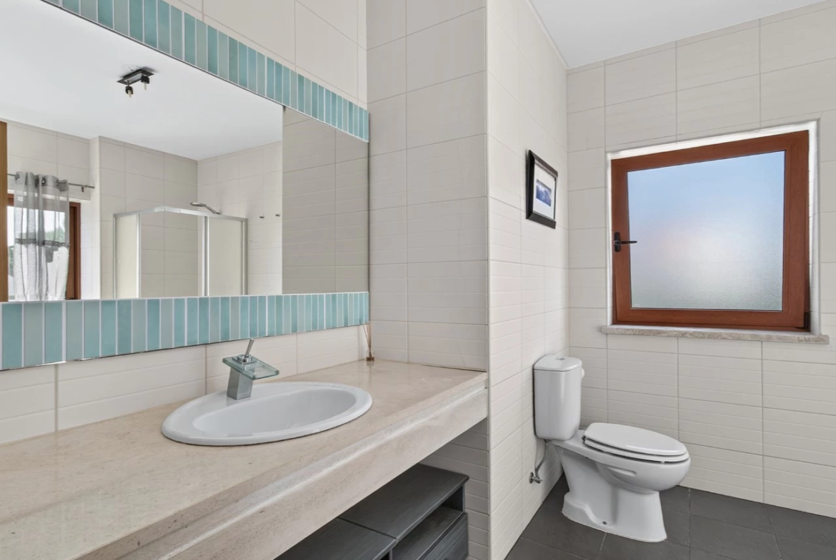 Moradia T3 com piscina e vista para a lagoa