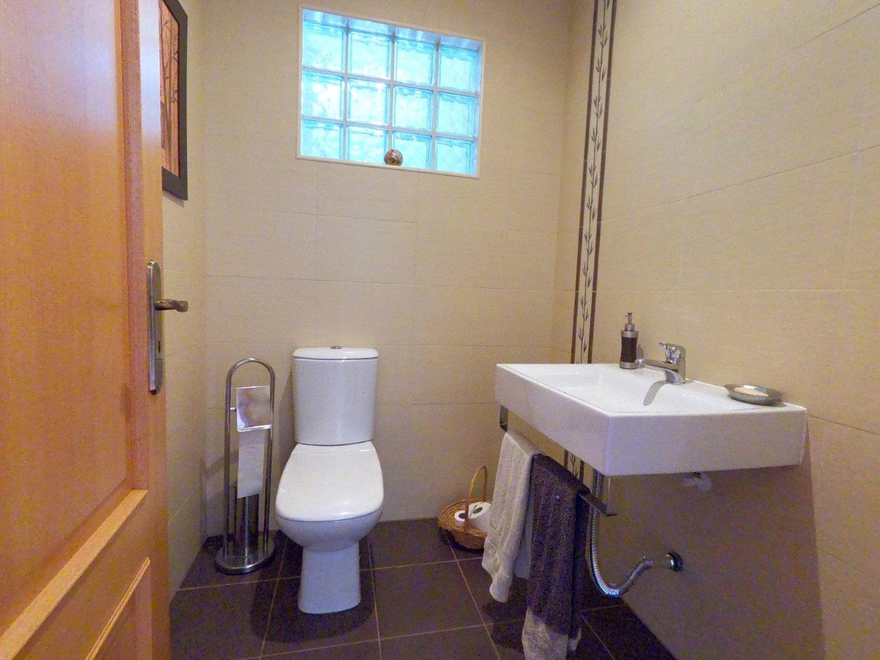 IDe7ddd301-0000-0500-0000-000019f0ad7d.jpg Moradia T4 com jardim, piscina e garagem, muito perto de Óbidos e das praias