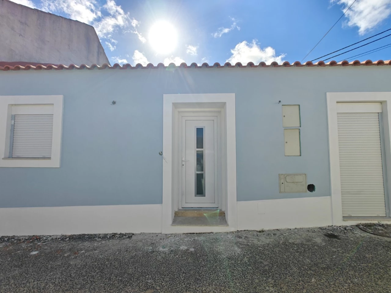 Moradia típica portuguesa no centro da aldeia