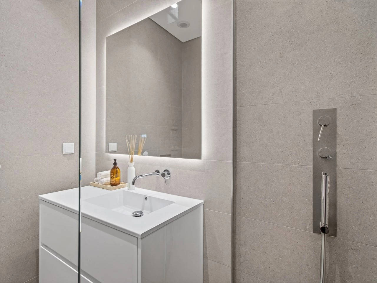 ID7b56da01-0000-0500-0000-00001a7611a7.jpg Moradia T4 com Piscina, Jardim e Vista deslumbrante sobre o Mar
