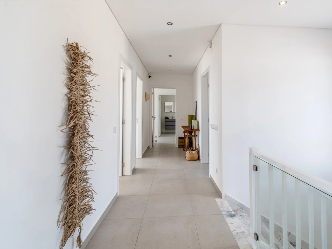 Moradia de luxo rodeada pela natureza inserida em 6920m² de terreno