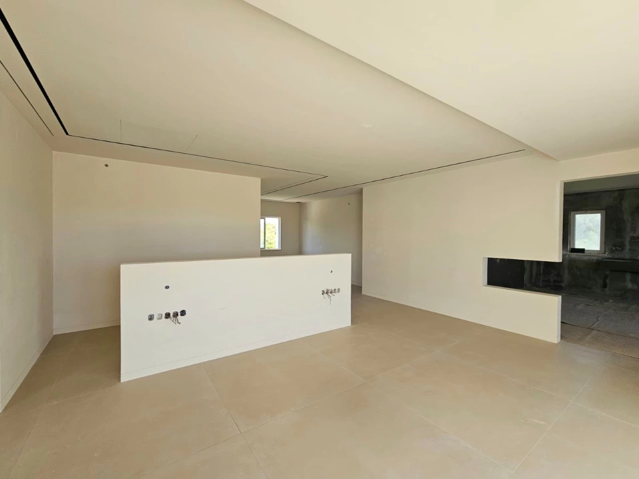 Moradia com 6 quartos, 5.200 m² de terreno e vista mar em Quarteira