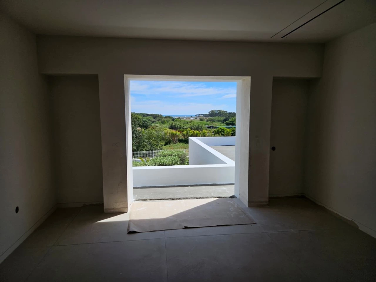 Moradia com 6 quartos, 5.200 m² de terreno e vista mar em Quarteira