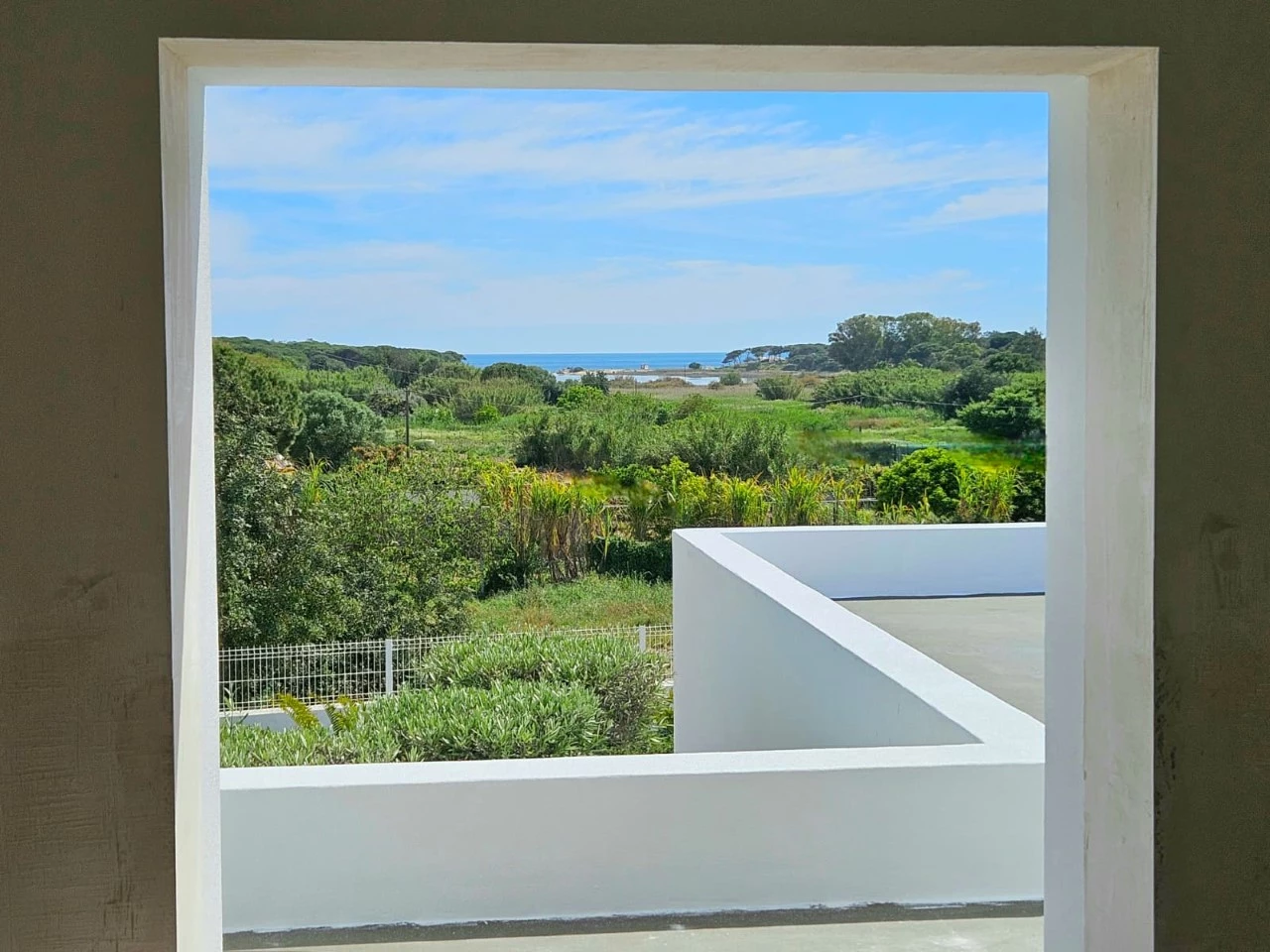 Moradia com 6 quartos, 5.200 m² de terreno e vista mar em Quarteira