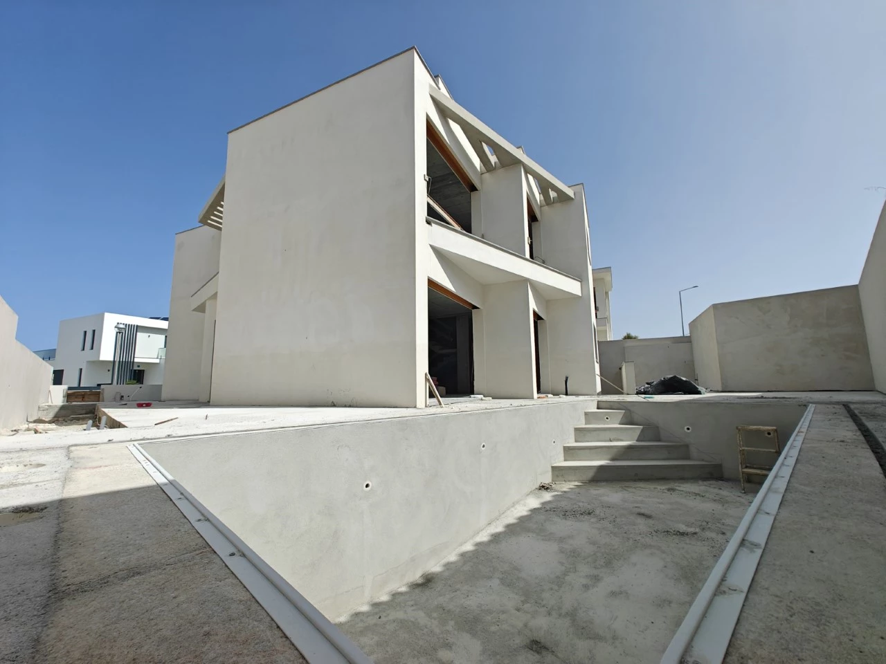 IDcb8ad601-0000-0500-0000-00001a28a69f.jpg Moradia exclusiva T4 com Piscina – Perto das melhores Praias da Costa Prata