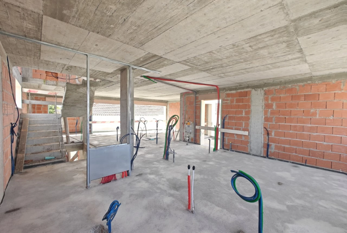 Moradia exclusiva T4 com Piscina – Perto das melhores Praias da Costa Prata