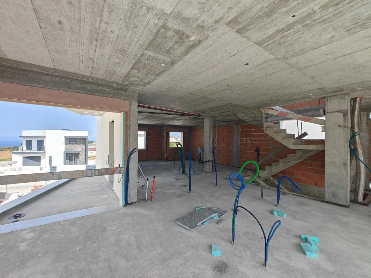 IDcb8ad601-0000-0500-0000-00001a28a6aa.jpg Moradia exclusiva T4 com Piscina – Perto das melhores Praias da Costa Prata