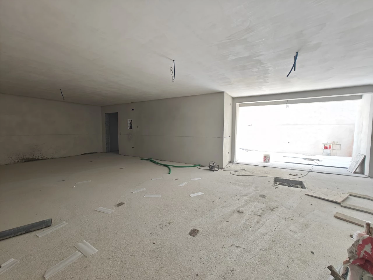 IDcb8ad601-0000-0500-0000-00001a28a6b2.jpg Moradia exclusiva T4 com Piscina – Perto das melhores Praias da Costa Prata