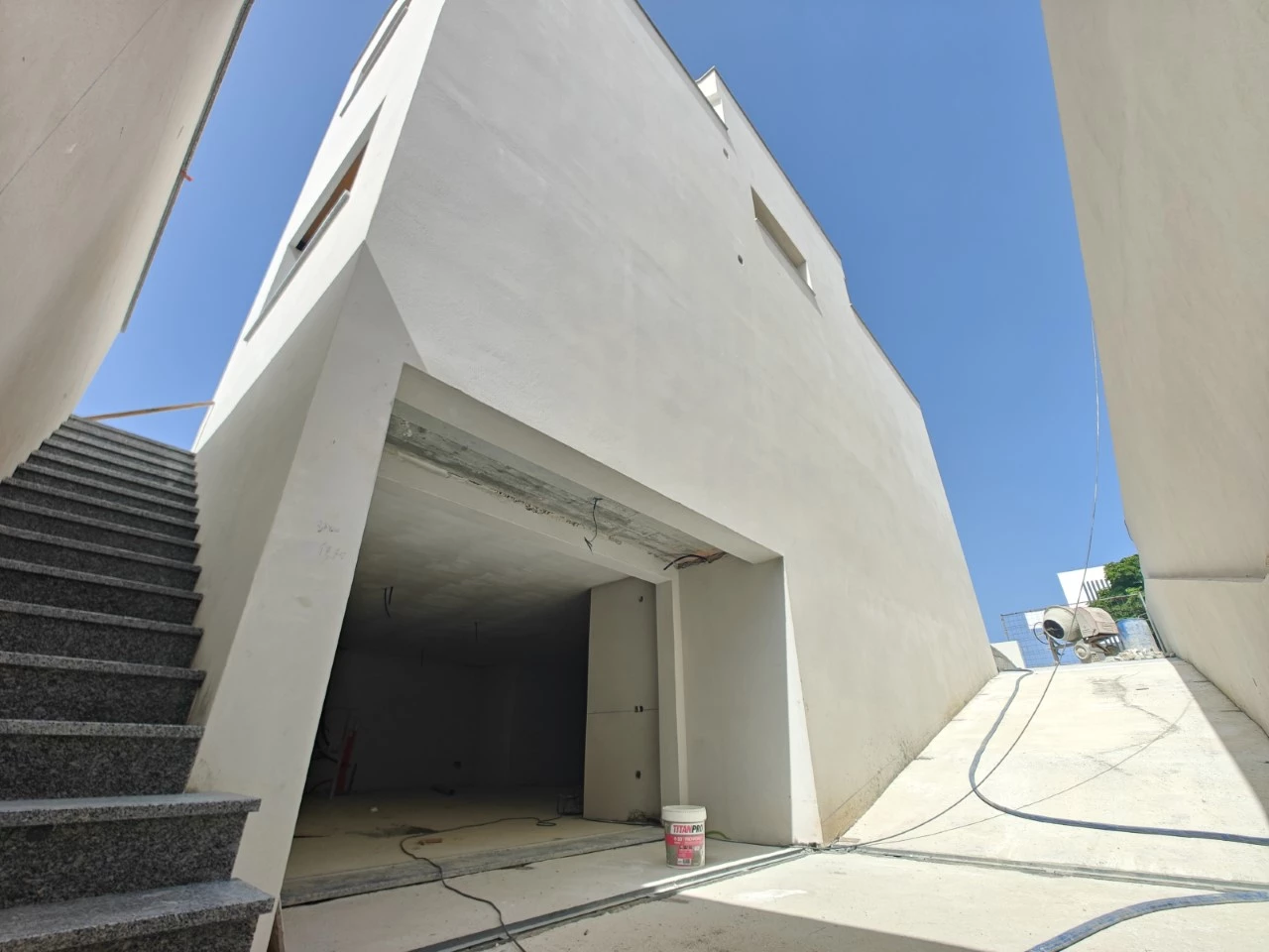 IDcb8ad601-0000-0500-0000-00001a28a6b3.jpg Moradia exclusiva T4 com Piscina – Perto das melhores Praias da Costa Prata