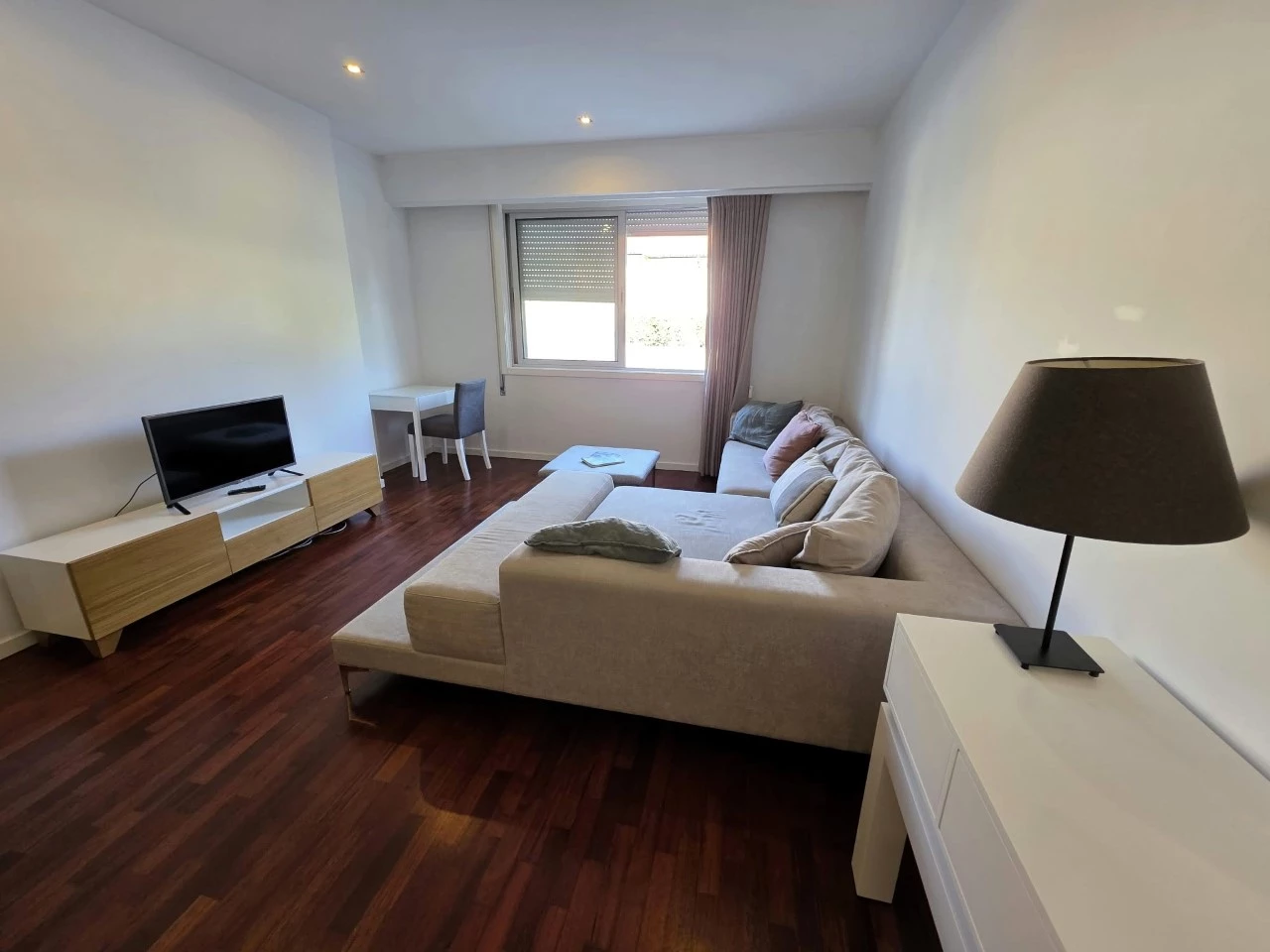 Apartamento renovado na Foz do Douro