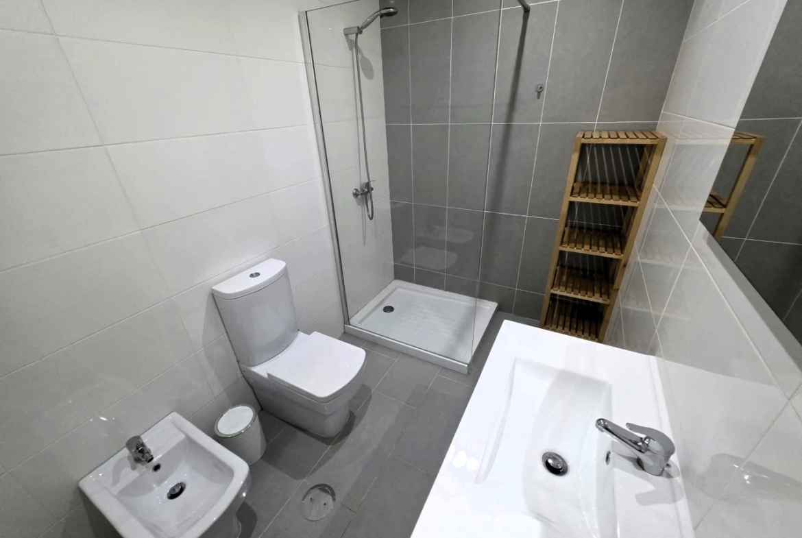 Apartamento renovado na Foz do Douro