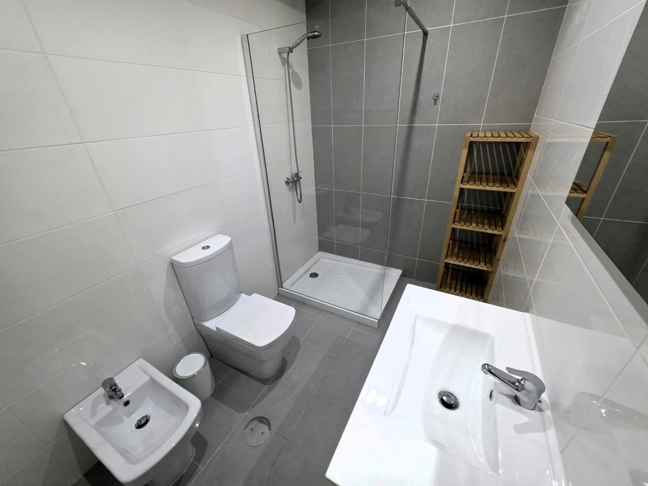 Apartamento renovado na Foz do Douro