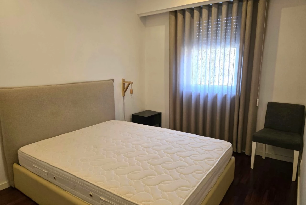 Apartamento renovado na Foz do Douro