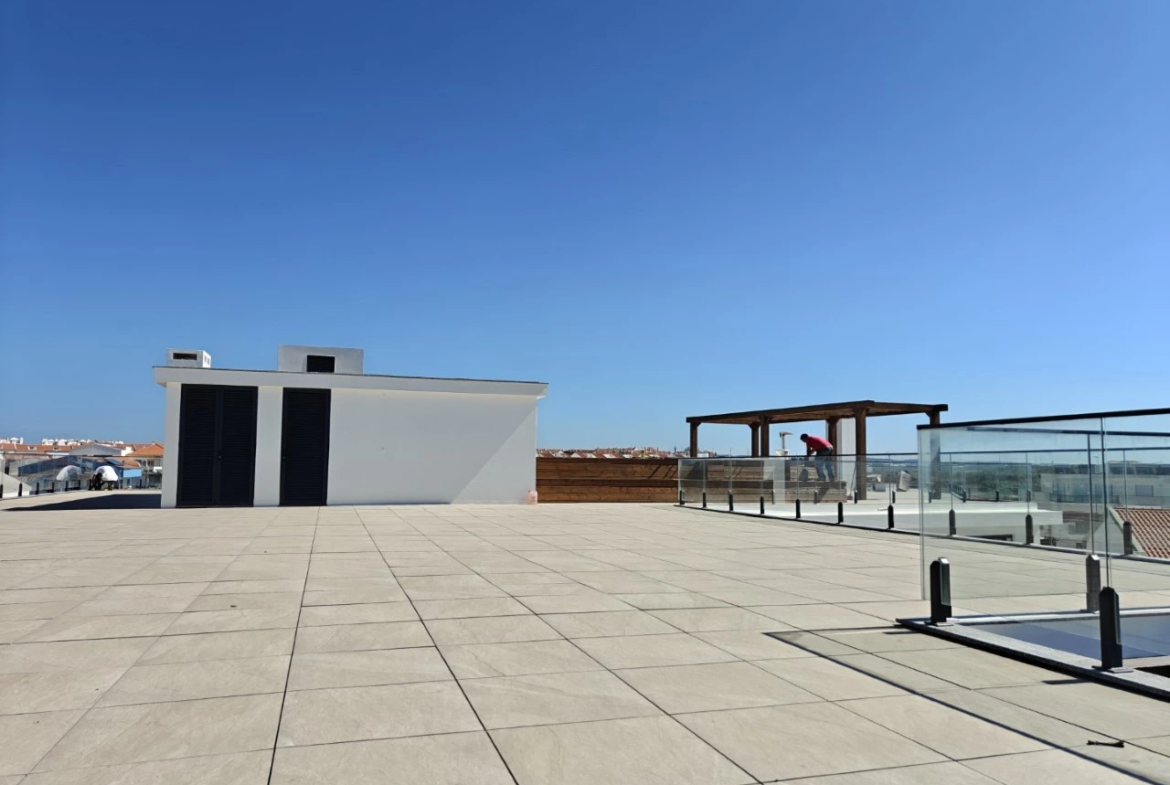 Penthouse T3 de Luxo com Vista Mar junto à praia do Baleal