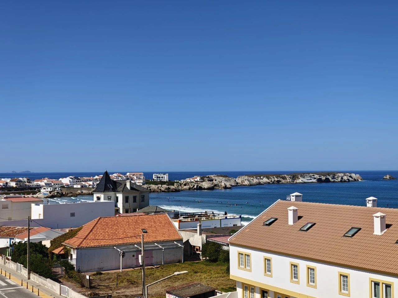 IDe832db01-0000-0500-0000-00001a8748da.jpg Penthouse T3 de Luxo com Vista Mar junto à praia do Baleal